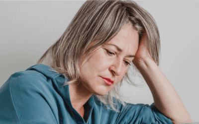 CLIMATÉRIO: DESVENDADNDO OS SINTOMAS E COMO LIDAR COM ELES