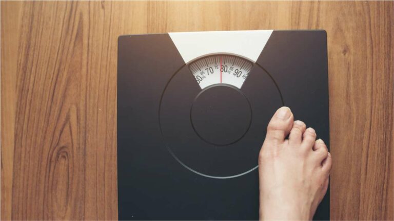 aumento de peso na menopausa - Dra Natacha Machado - ginecologista joinville